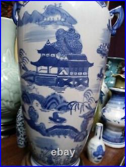 19thCentury Chinese blue & white vase large, underglazes blue good condition
