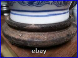 19thCentury Chinese blue & white vase large, underglazes blue good condition