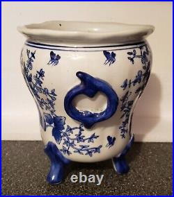 9x7 Large Vintage White &Blue Porcelain Floral Chinese Footed Vase