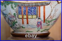 A Large Chinese Qing Dynasty Famille Rose Bowl With Stand