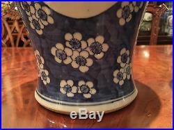 A Pair Large and Rare Chinese Qing Dynasty Blue and White Vases