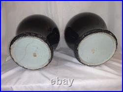 A pair of Large Chinese antique porcelain Jars Qung Dynasty
