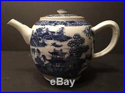 Antique Chinese Large Blue and White Teapot, 7 high, late 18th Century