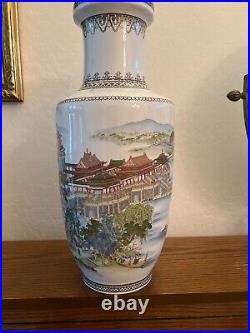 Antique Chinese Republic Era Large Vase Hand-painted 18.1/2 H. Signed, MB538