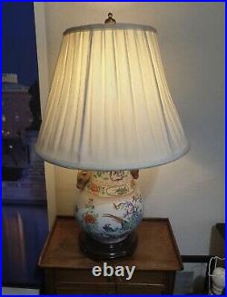 Antique Chinese Vase Table Lamp
