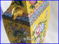 BEAUTIFUL VINTAGE LARGE CHINESE PORCELAIN COLORFUL VASE With FLORAL DECORATIVE