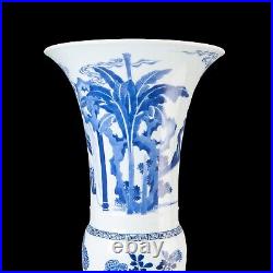 Beautiful large Chinese B&W beaker vase, figures, Kangxi, circa 1700