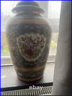 Chinese Antique Large Vase qianlong mark period Very Rare