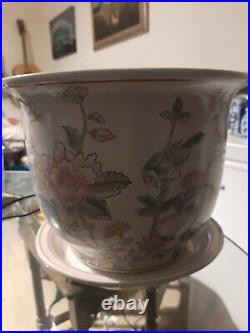 Chinese/Japanese 6 Characters Marked Floral & Bird Pattern Large Planter With