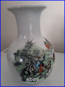 Chinese Multicolored Birds, Floral Pattern Large Vase