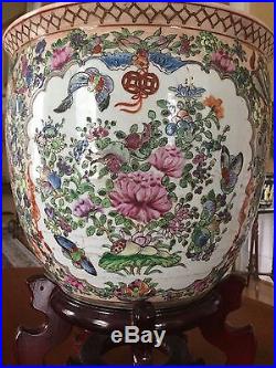 Chinese Porcelain Famille Rose Lidded Jar Qing Late 1800's LARGE