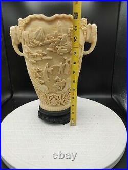 Chinoiserie Oriental Large Vase Carved Resin Scenic Pagoda Elephant Made / Italy