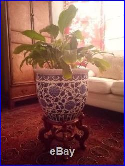 Elegant and Modern Large Chinese Blue & White Planter with Red Wood Stand