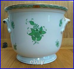 Herend Large Cachepot Flower Pot / Vase #7211/AV Apponyi Verte Chinese Bouquet