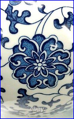 LARGE CHINESE BLUE & WHITE PORCELAIN VASE 20th CENTURY WITH SIGNATURE 22 1/2 H