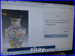 Large Antique Chinese Mille-Fleur Vase Qing Dynasty