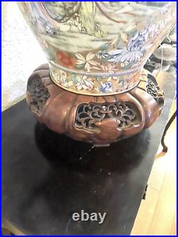 Large Antique Chinese Mille-Fleur Vase Qing Dynasty