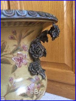 Large Chinese Antique Hand-Painted Hua Rong (Huarong) Tang Zhi  Vase
