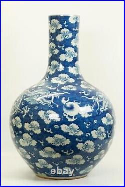 Large Chinese Blue & White Porcelain Dragon Tianqiuping Vase