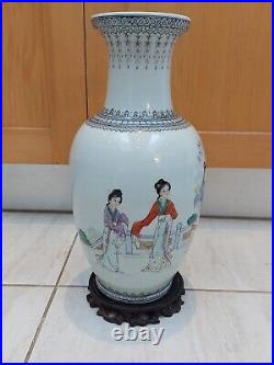 Large Chinese'Ladies' vase