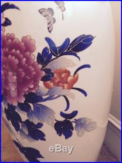 Large Chinese Oriental Chinoiserie Blue and White Floor Vase Huge