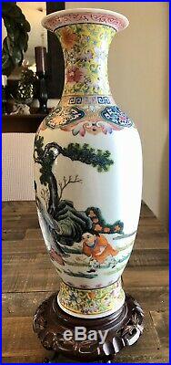 Large Chinese Porcelain Famille Rose Vase Late Qing Republic Era