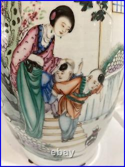 Large Chinese Porcelain Figural Vase 19th Century Qing Dynasty 16Repaired