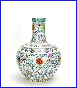 Large Chinese Qing Yongzheng MK Doucai Floral Globular Porcelain Vase