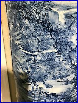 Large Magnificent Porcelain Chinese Vase