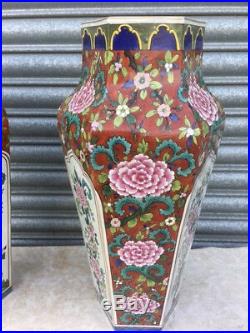 Large Pair of Antique Hand Painted Hexagonal Lidded Chinese Vases