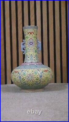 Large Porcelain Vase 34cm Mark / stamp on base