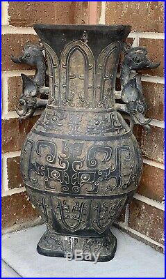 Large Very Rare Old 17 Century Chinese Ming Antique DRAGON Vase Urn Metal Pot