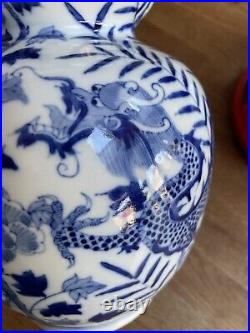Large antique Chinese Blue & White porcelain vase dragon Double Gourd ex cond
