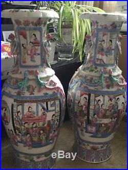 Large pair of beautiful chinese antique vases