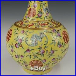 Nice large Chinese yellow vase, 20th century, marked Guangxu