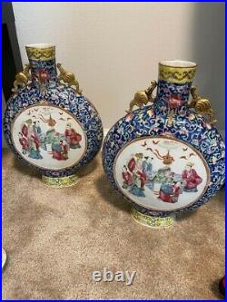 Pair Large Antique Chinese Porcelain Guangcai Moonflask Vase 19thC