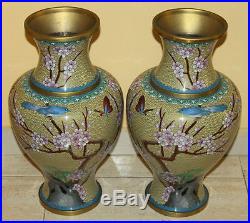 Pair Of Large Chinese Vases Enamel Cloisonne Early 20th Century