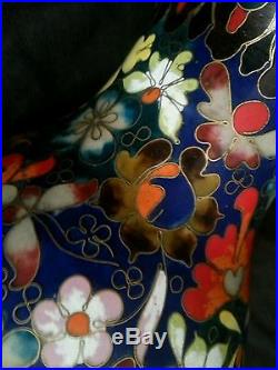 Spectacular Antique Chinese large cloisonne Mille Fleurs vase 11.5 tall
