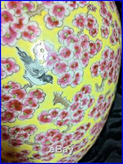 Stunning very large antique vintage Chinese polychrome porcelain vase 16 marked