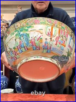 Top! Very large 16.4 inch antique chinese Rose Mandarin bowl palace scene 19th C