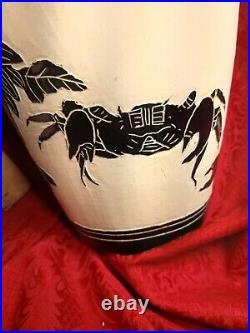 VERY OLD Large Porcelain black white glaze Chinese Japan Crab Flower Vase carved