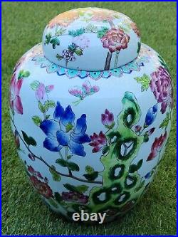 VNTG Chinese Qing Famille Verte Vase Jar Lidded Large 12 Porcelain Hand Painted