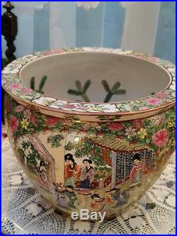 Very Large Chinese Famille Rose Verte Porcelain Fish Bowl/jardiniere Mark Qing