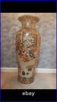 Very large chinese vase