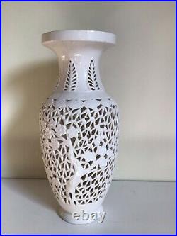 Vintage Chinese Blanc de Chine Large Vase